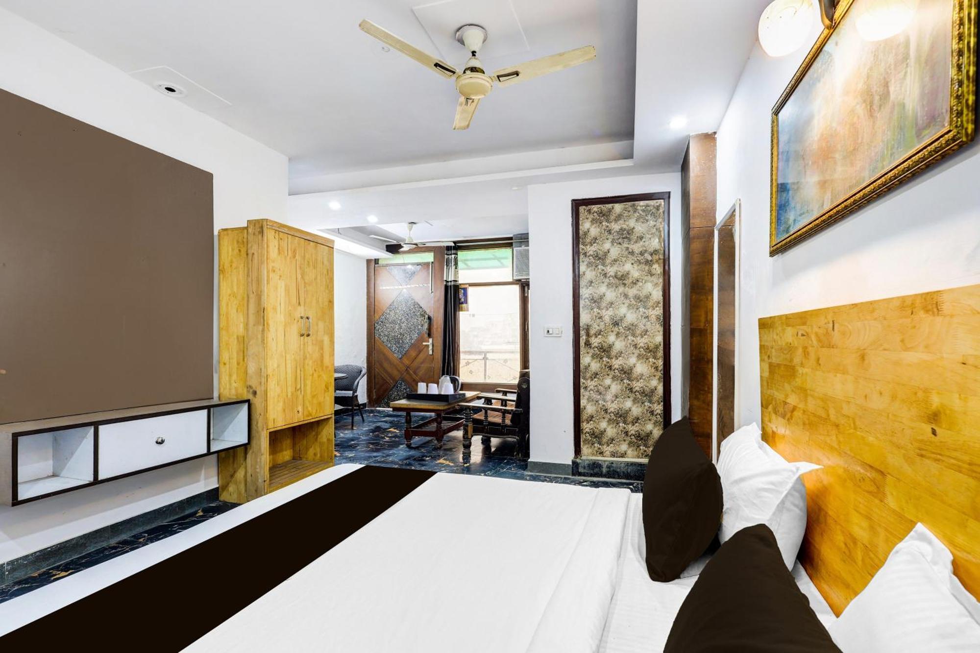 O Hari Nagar Ashram Hotel